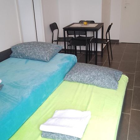 Abelia Sea View Apartment Pula Oda fotoğraf