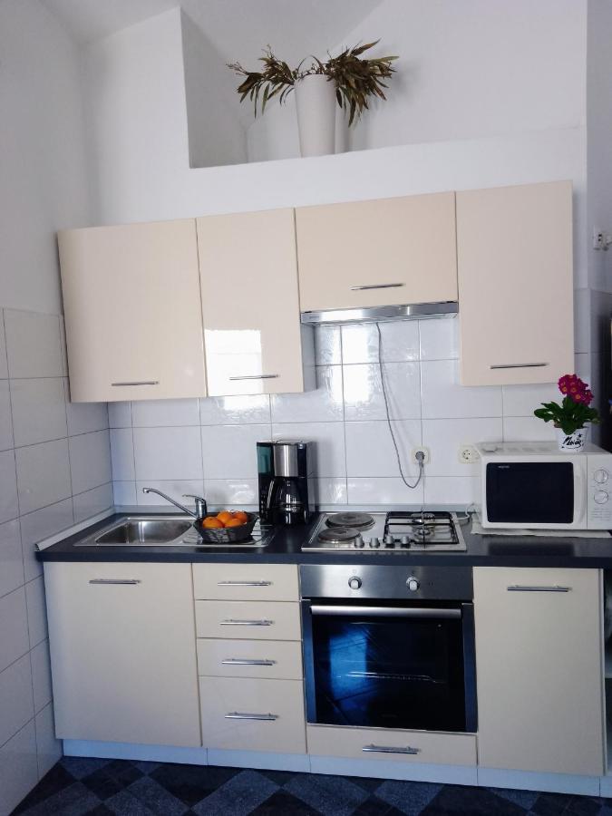 Abelia Sea View Apartment Pula Dış mekan fotoğraf