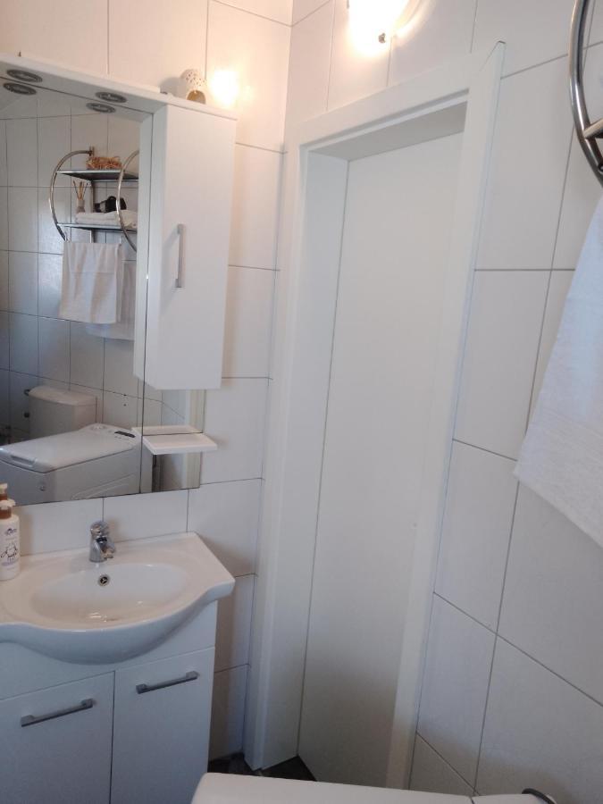 Abelia Sea View Apartment Pula Dış mekan fotoğraf