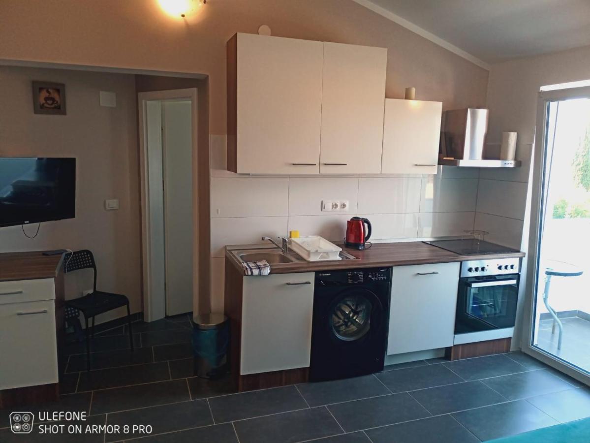 Abelia Sea View Apartment Pula Dış mekan fotoğraf